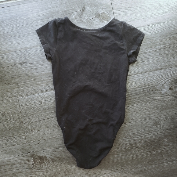 Xhilaration Short Sleeve Leopard Bodysuit - Picture 2 of 3